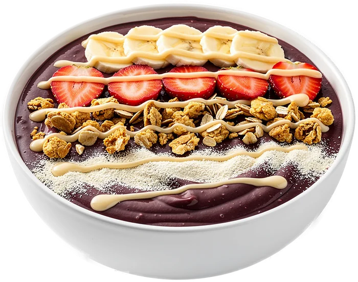 Tigela de açaí com banana, morango, granola e leite condensado